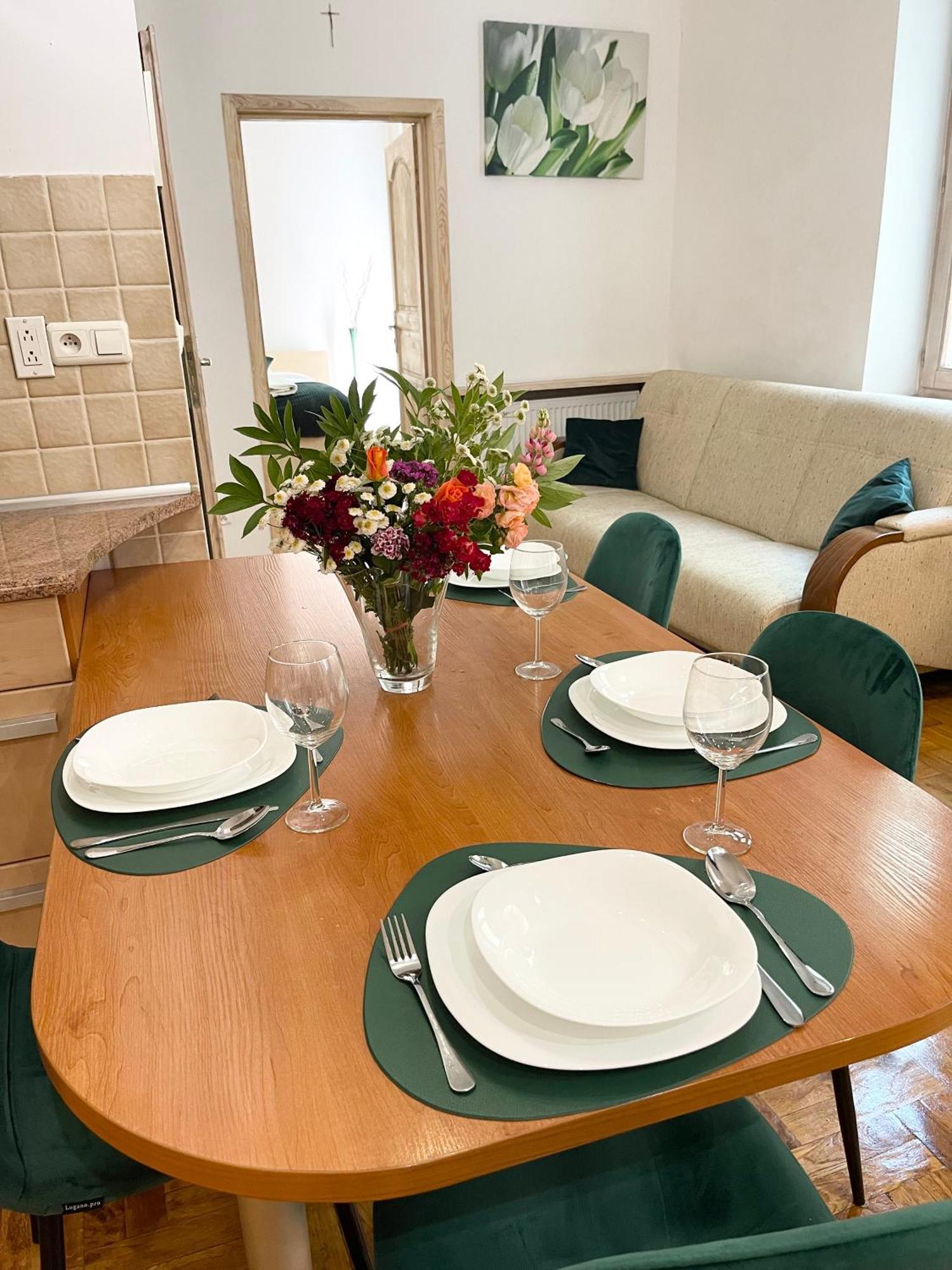 Marka Apartment 8 克拉科夫 外观 照片
